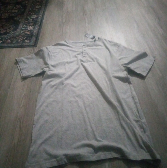 Revess Mens Grey Color Henley Shirt Buttons Size XXL Brand New Cozy Comfort - Picture 1 of 7